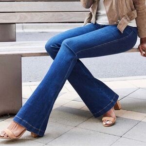 Spanx Flare Everywhere Flare Pull On High Waist 70s Stretch Denim Jeans